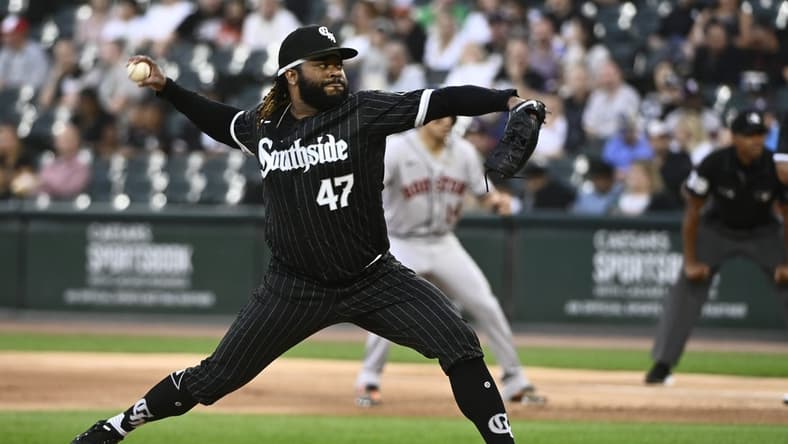 Aug 15, 2022; Chicago, Illinois, USA;  Chicago White Sox starting pitcher Johnny Cueto (47) delivers against the Houston Astros during the first inning at Guaranteed Rate Field. Mandatory Credit: Matt Marton-USA TODAY Sports