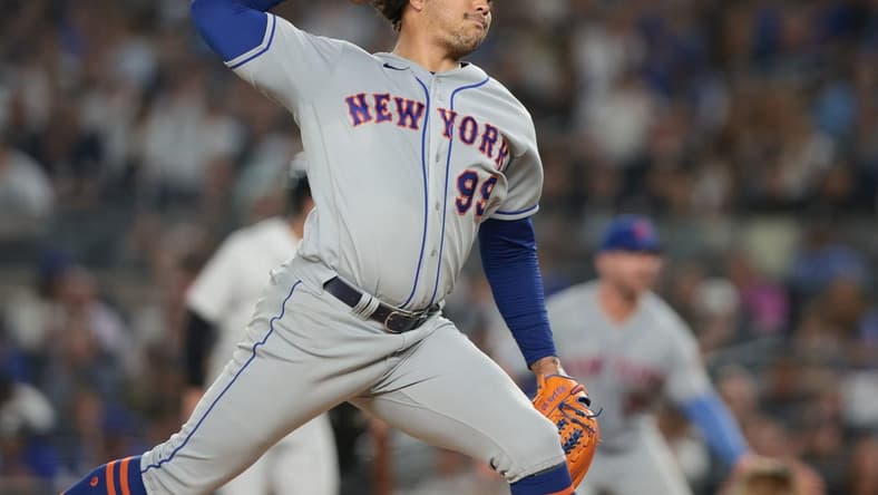 Aug 23, 2022; Bronx, New York, USA; New York Mets starting pitcher Taijuan Walker (99) delivers a pitch against the New York Yankees during the fourth inning at Yankee Stadium. Mandatory Credit: Vincent Carchietta-USA TODAY Sports