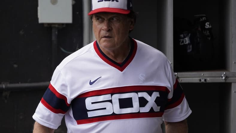 Aug 28, 2022; Chicago, Illinois, USA; Chicago White Sox manager Tony La Russa (22) in the dugout before the game against the Arizona Diamondbacks at Guaranteed Rate Field. Mandatory Credit: David Banks-USA TODAY Sports