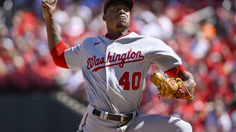 Sep 8, 2022; St. Louis, Missouri, USA;  Washington Nationals starting pitcher Josiah Gray (40) pitches against the St. Louis Cardinals during the fourth inning at Busch Stadium. Mandatory Credit: Jeff Curry-USA TODAY Sports