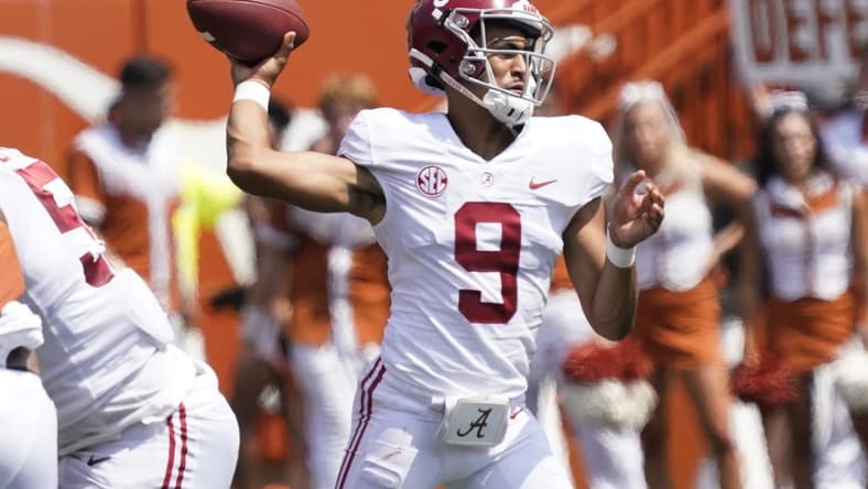 Sep 10, 2022; Austin, Texas, USA; Alabama Crimson Tide quarterback Bryce Young (9) throws a pass against the Texas Longhorns during the first half at at Darrell K Royal-Texas Memorial Stadium. Mandatory Credit: Scott Wachter-USA TODAY Sports