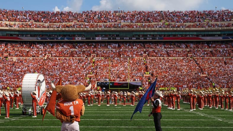 Texas Longhorns mascot HookEm stands for the national anthem before the game against Alabama at Royal Memorial Stadium on Sep. 10, 2022.
Aem Texas Vs Alabama 32