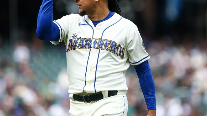 Sep 14, 2022; Seattle, Washington, USA; Seattle Mariners starting pitcher Luis Castillo (21) reacts after a pitch against the San Diego Padres during the second inning at T-Mobile Park. Mandatory Credit: Lindsey Wasson-USA TODAY Sports