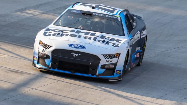 Sep 16, 2022; Bristol, Tennessee, USA; NASCAR Cup Series driver Brad Keselowski (6) during practice for the Bass Pro Shops Night Race at Bristol Motor Speedway. Mandatory Credit: Randy Sartin-USA TODAY Sports