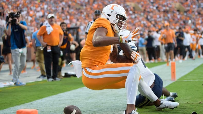 Tennessee wide receiver Cedric Tillman (4) loses a pass in the end zone during a game between Tennessee and Akron at Neyland Stadium in Knoxville, Tenn. on Saturday, Sept. 17, 2022.

Kns Utvakron0917