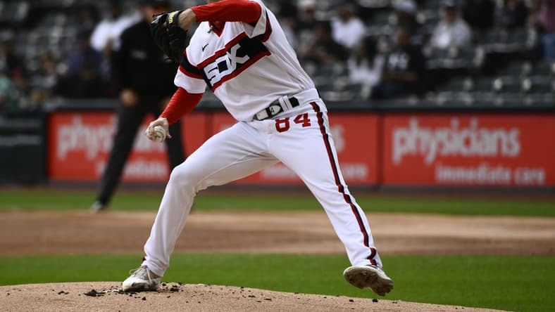 Sep 25, 2022; Chicago, Illinois, USA; Chicago White Sox starting pitcher Dylan Cease (84) throws a pitch against the Detroit Tigers during the first inning at Guaranteed Rate Field. Mandatory Credit: Matt Marton-USA TODAY Sports