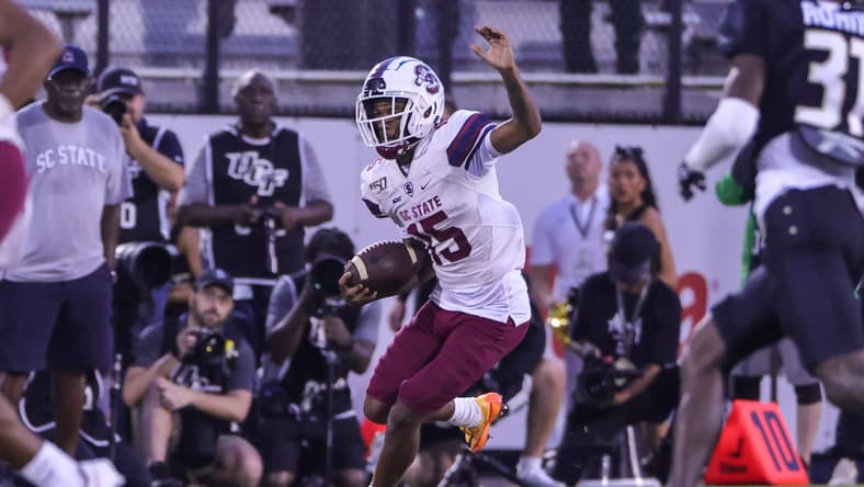 South Carolina State punt