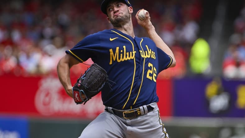 Aug 14, 2022; St. Louis, Missouri, USA; Milwaukee Brewers starting pitcher Aaron Ashby (26) pitches against the St. Louis Cardinals during the first inning at Busch Stadium. Mandatory Credit: Jeff Curry-USA TODAY Sports