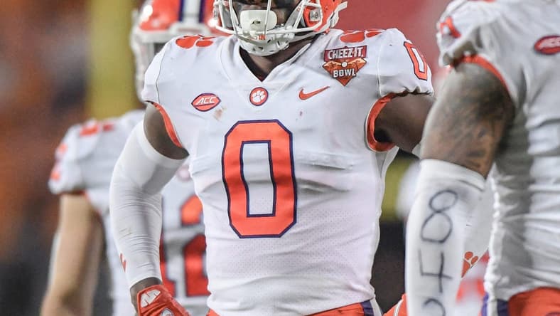 Clemson linebacker Barrett Carter (0) during the third quarter of the 2021 Cheez-It Bowl at Camping World Stadium in Orlando, Florida Wednesday, December 29, 2021.

Ncaa Football Cheez It Bowl Iowa State Vs Clemson