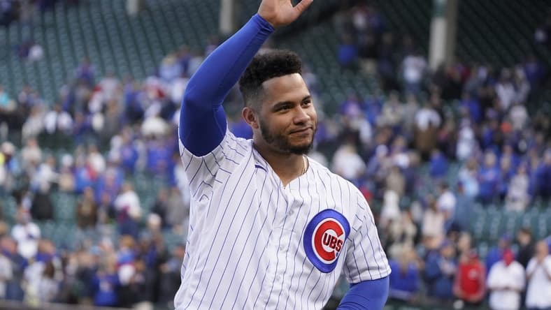 Oct 2, 2022; Chicago, Illinois, USA; Chicago Cubs catcher Willson Contreras (40) says goodbye to the fans after the game against the Cincinnati Reds at Wrigley Field. Mandatory Credit: David Banks-USA TODAY Sports