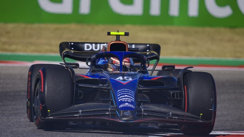 Oct 21, 2022; Austin, Texas, USA; Williams Racing driver Logan Sargeant (45) of Team USA drives during practice for the U.S. Grand Prix at the Circuit of the Americas. Mandatory Credit: Jerome Miron-USA TODAY Sports