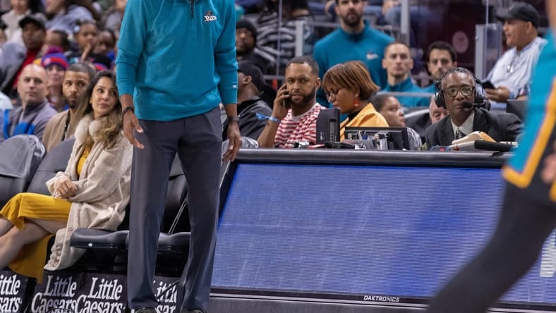 Oct 28, 2022; Detroit, Michigan, USA; Detroit Pistons head coach Dwane Casey yells a play from the sidelines against the Atlanta Hawks during the first half at Little Caesars Arena. Mandatory Credit: David Reginek-USA TODAY Sports