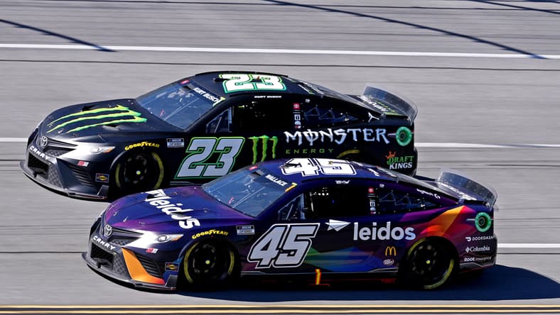 NASCAR: YellaWood 500