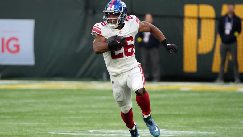 NFL: International Series-New York Giants at Green Bay Packers