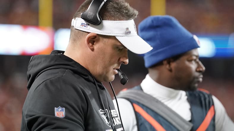 NFL: Las Vegas Raiders at Kansas City Chiefs