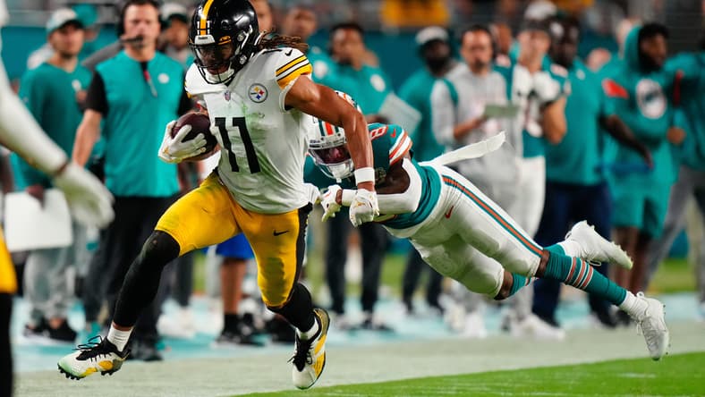 NFL: Pittsburgh Steelers at Miami Dolphins