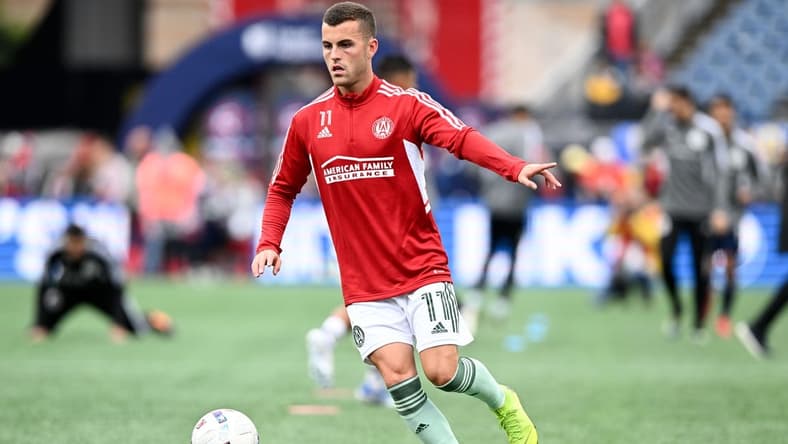 Oct 1, 2022; Foxborough, Massachusetts, USA; Atlanta United defender Brooks Lennon (11) kicks the ball during warmups before a game against the New England Revolution at Gillette Stadium. Mandatory Credit: Brian Fluharty-USA TODAY Sports