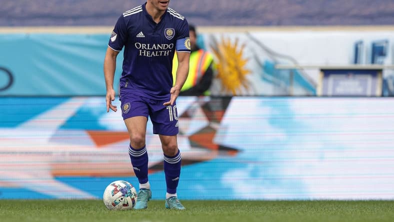 Oct 2, 2022; Harrison, New Jersey, USA; Orlando City SC midfielder Mauricio Pereyra (10) controls the ball against New York City FC during the first half at Red Bull Arena. Mandatory Credit: Vincent Carchietta-USA TODAY Sports