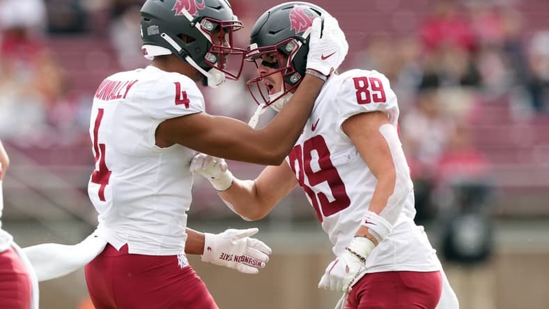 Nov 5, 2022; Stanford, California, USA; Washington State Cougars wide receiver Leyton Smithson (89) celebrates with wide receiver Tsion Nunnally (4) after scoring a touchdown against the Stanford Cardinal during the first quarter at Stanford Stadium. Mandatory Credit: Darren Yamashita-USA TODAY Sports