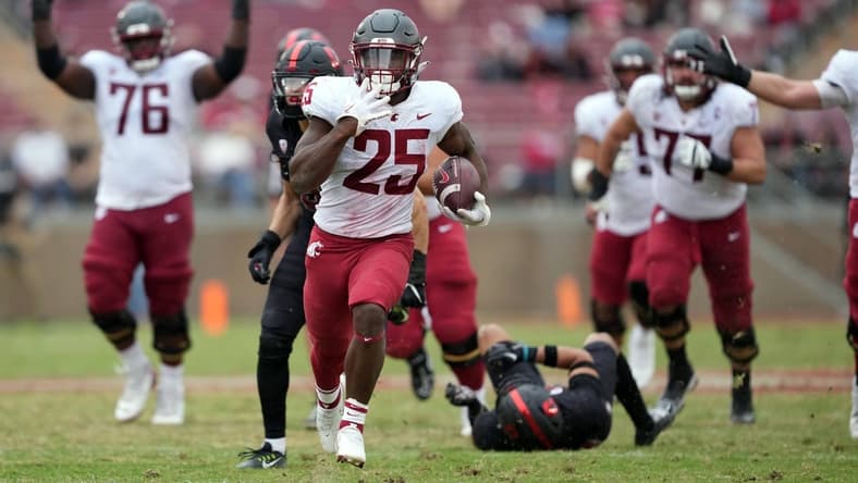 Nov 5, 2022; Stanford, California, USA; Washington State Cougars running back Nakia Watson (25) rushes for a touchdown against the Stanford Cardinal during the second quarter at Stanford Stadium. Mandatory Credit: Darren Yamashita-USA TODAY Sports