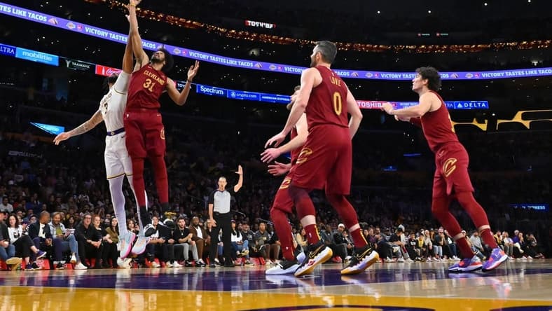 Nov 6, 2022; Los Angeles, California, USA; Cleveland Cavaliers center Jarrett Allen (31) beats Los Angeles Lakers forward Anthony Davis (3) to a rebound in the second half at Crypto.com Arena. Mandatory Credit: Jayne Kamin-Oncea-USA TODAY Sports