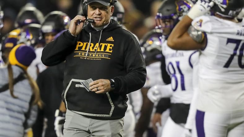 Nov 11, 2022; Cincinnati, Ohio, USA; East Carolina Pirates head coach Mike Houston during the second half against the Cincinnati Bearcats at Nippert Stadium. Mandatory Credit: Katie Stratman-USA TODAY Sports