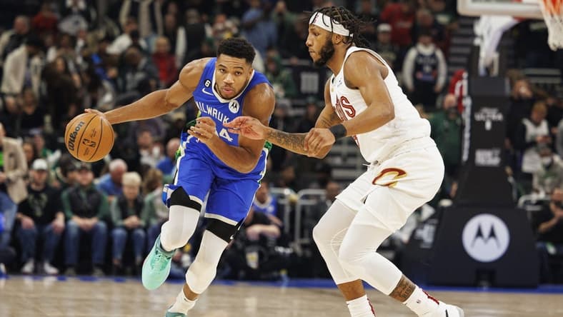 Nov 16, 2022; Milwaukee, Wisconsin, USA; Milwaukee Bucks forward Giannis Antetokounmpo (34) during the game against the Cleveland Cavaliers at Fiserv Forum. Mandatory Credit: Jeff Hanisch-USA TODAY Sports