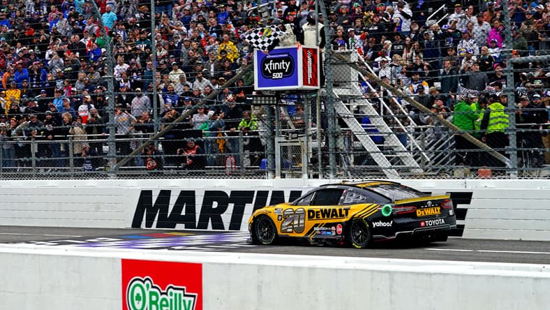 NASCAR: Xfinity 500