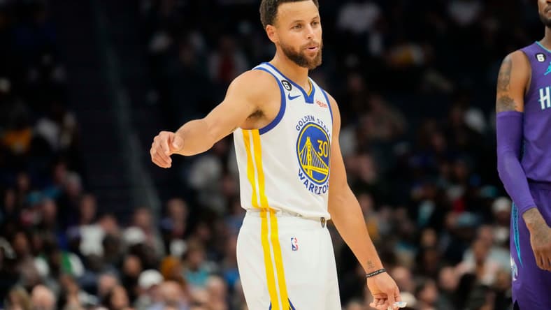 NBA: Golden State Warriors at Charlotte Hornets