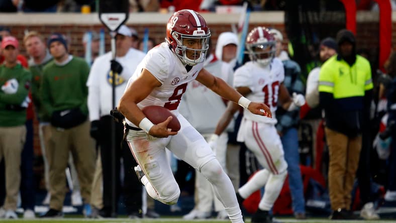 NCAA Football: Alabama at Mississippi