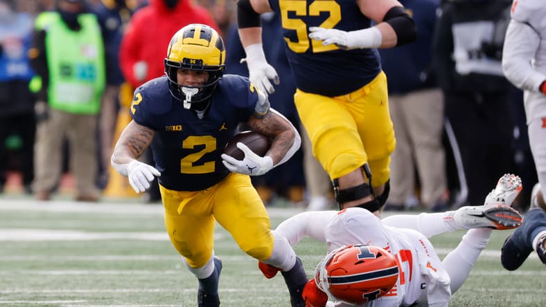 NCAA Football: Illinois at Michigan