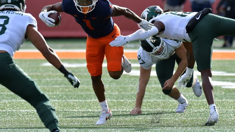 NCAA Football: Michigan State at Illinois