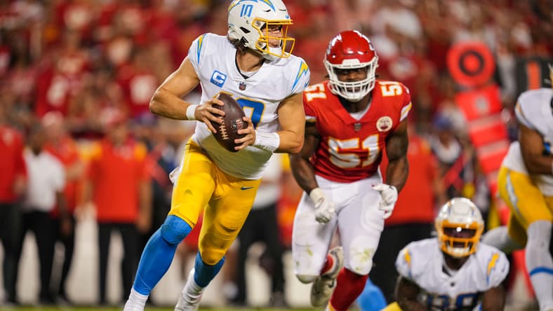 NFL: Los Angeles Chargers at Kansas City Chiefs