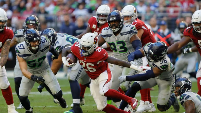 arizona cardinals release eno benjamin