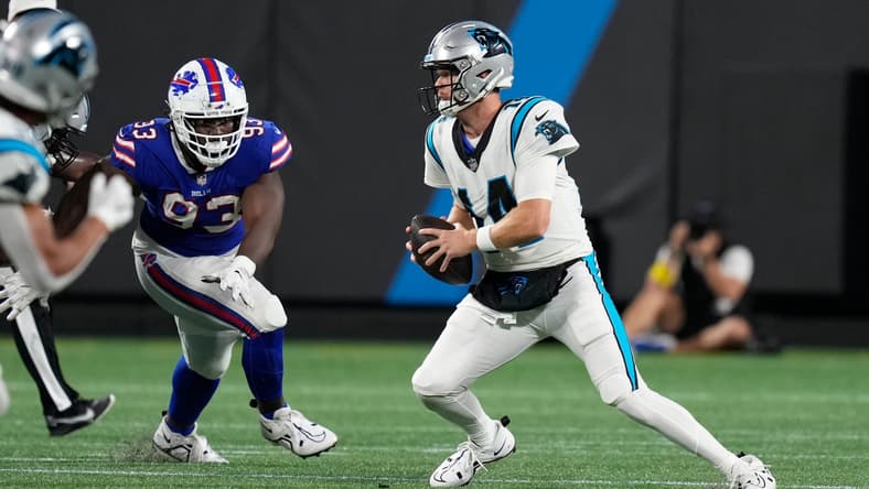 carolina panthers name sam darnold starting qb