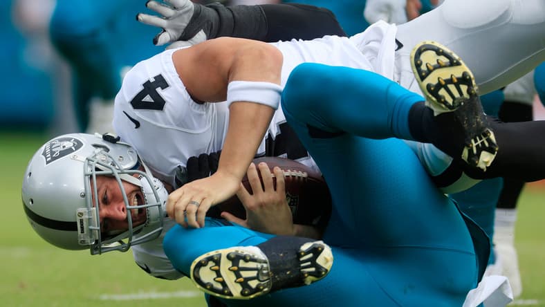 las vegas raiders qb derek carr's future