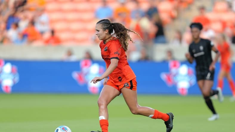 Sep 11, 2022; Houston, Texas, USA; Houston Dash defender Ally Prisock (23) controls the ball against Angel City FC in the first half of their game at PNC Stadium. Mandatory Credit: Erik Williams-USA TODAY Sports
