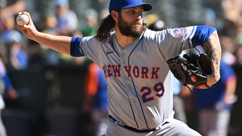 Sep 24, 2022; Oakland, California, USA; New York Mets relief pitcher Trevor Williams (29) throws a pitch against the Oakland Athletics during the fifth inning at RingCentral Coliseum. Mandatory Credit: Robert Edwards-USA TODAY Sports