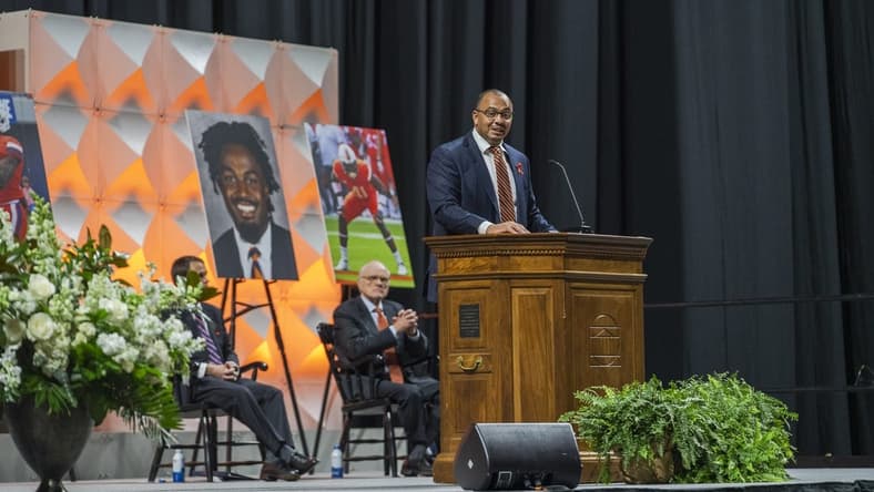 Nov 19, 2022; Charlottesville, Virginia, USA; University of Virginia football coach Tony Elliott speaks during a memorial service for three slain University of Virginia football players Lavel Davis Jr., D Sean Perry and Devin Chandler at John Paul Jones Arena. Mandatory Credit: Erin Edgerton/Pool Photo-USA TODAY Sports