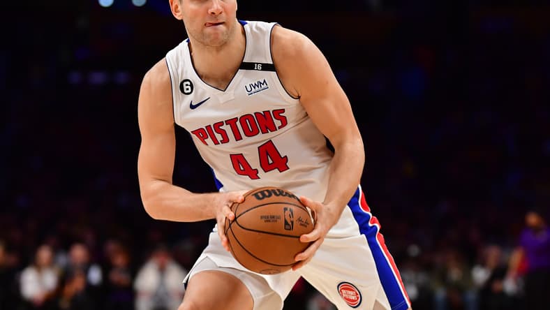 NBA: Detroit Pistons at Los Angeles Lakers