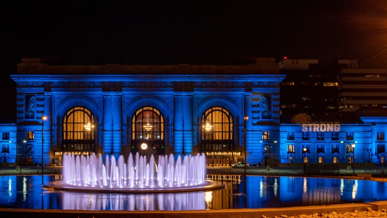 News: Coronavirus-LightItBlue Kansas City Sports Honor Healthcare Workers