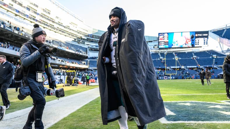 jalen hurts injury, philadelphia eagles