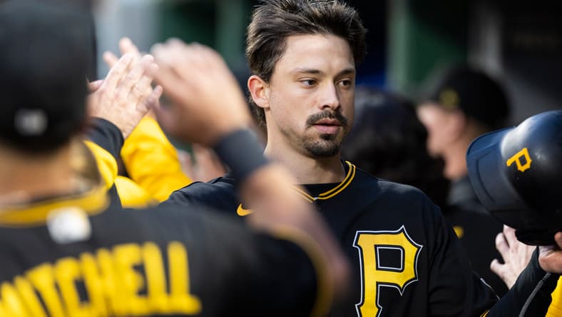 los angeles dodgers trade for bryan reynolds