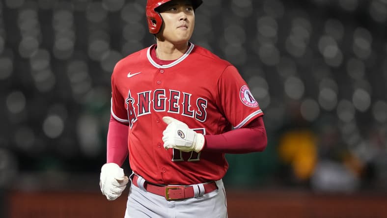 mlb