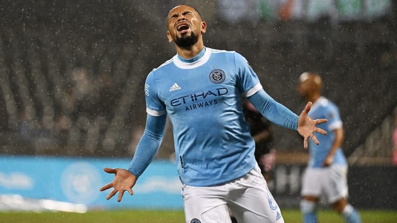 Oct 17, 2022; Queens, New York, USA;  New York City FC defender Alexander Callens (6) reacts during play of a MLS Eastern Conference quarterfinal match against Inter Miami CF at Citi Field. Mandatory Credit: Mark Smith-USA TODAY Sports