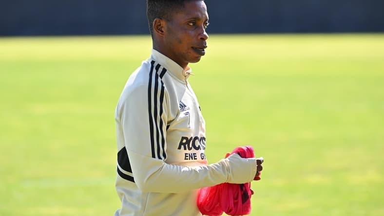 Nov 2, 2022; Los Angeles, California, US;  LAFC forward Latif Blessing (7) practices at the Nectar Performance Center.  Mandatory Credit: Jayne Kamin-Oncea-USA TODAY Sports