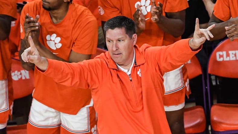 Jan 14, 2023; Clemson, South Carolina, USA; Clemson Head Coach Brad Brownell communicates with players during the first half at Littlejohn Coliseum. Mandatory Credit: Ken Ruinard-USA TODAY Sports