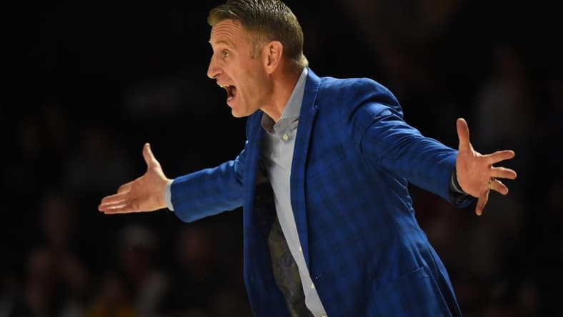 Jan 17, 2023; Nashville, Tennessee, USA; Alabama Crimson Tide head coach Nate Oats yells from the sideline during the first half against the Vanderbilt Commodores at Memorial Gymnasium. Mandatory Credit: Christopher Hanewinckel-USA TODAY Sports