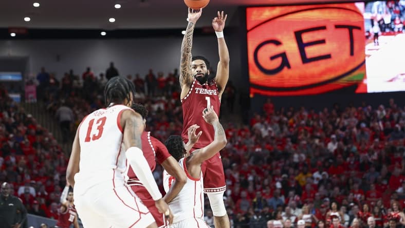 Jan 22, 2023; Houston, Texas, USA; Temple Owls guard Damian Dunn (1) shoots the ball during the first half against the Houston Cougars at Fertitta Center. Mandatory Credit: Troy Taormina-USA TODAY Sports