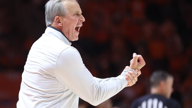 Jan 28, 2023; Knoxville, Tennessee, USA; Tennessee Volunteers head coach Rick Barnes during the second half against the Texas Longhorns at Thompson-Boling Arena. Mandatory Credit: Randy Sartin-USA TODAY Sports